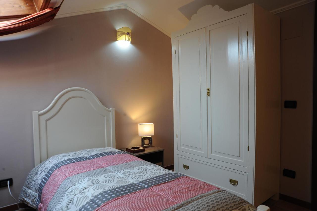 Residenza D'Oria B&B ฟอจเจีย ภายนอก รูปภาพ