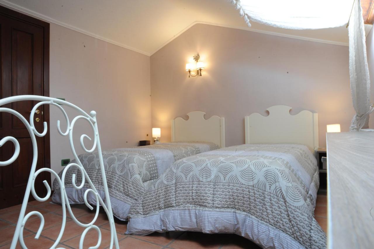 Residenza D'Oria B&B ฟอจเจีย ภายนอก รูปภาพ