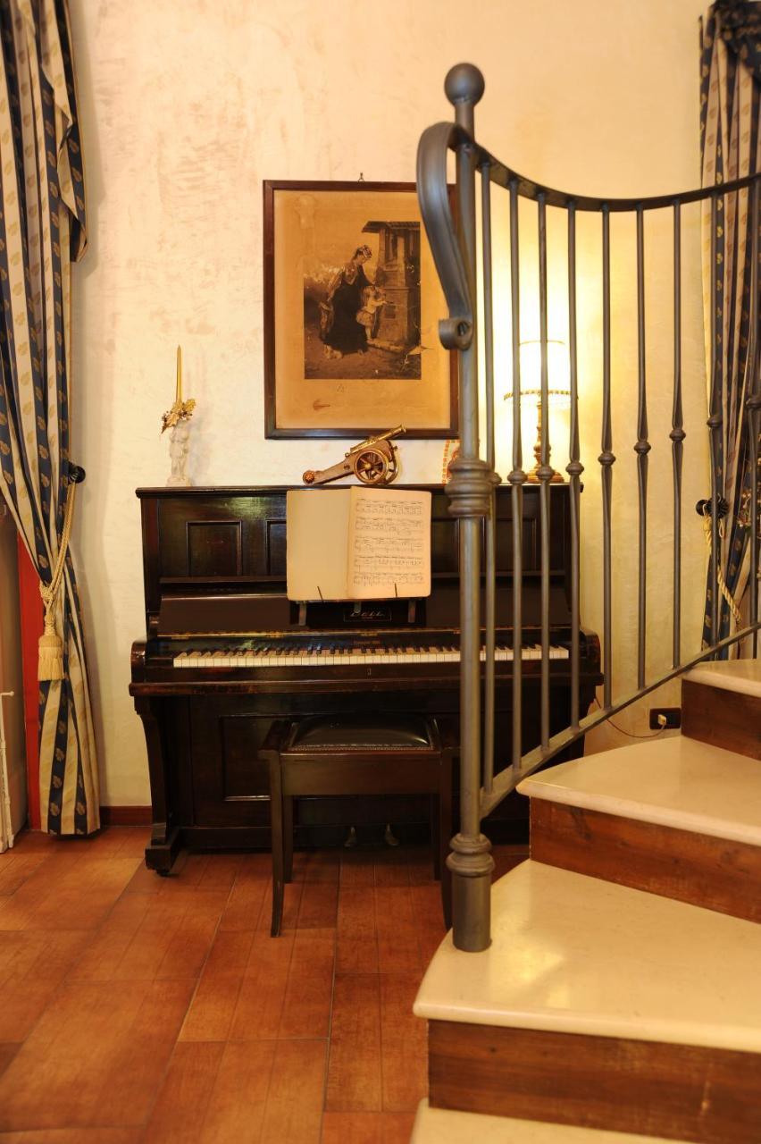 Residenza D'Oria B&B ฟอจเจีย ภายนอก รูปภาพ