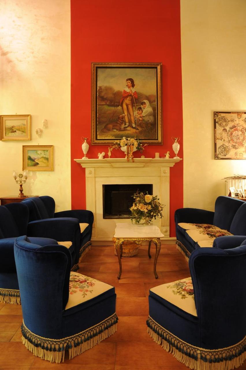 Residenza D'Oria B&B ฟอจเจีย ภายนอก รูปภาพ