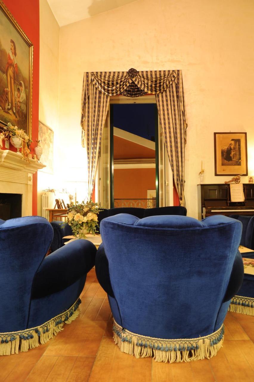 Residenza D'Oria B&B ฟอจเจีย ภายนอก รูปภาพ