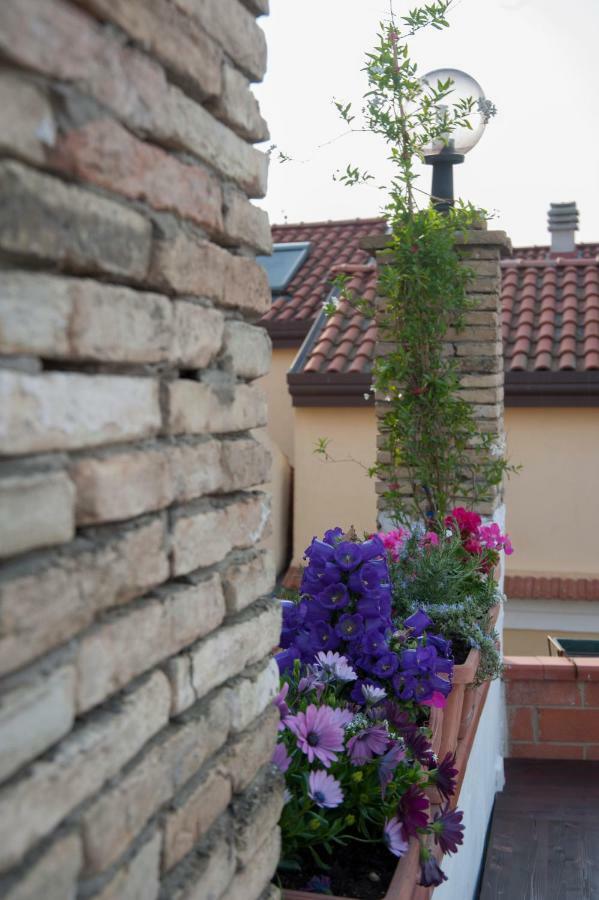 Residenza D'Oria B&B ฟอจเจีย ภายนอก รูปภาพ
