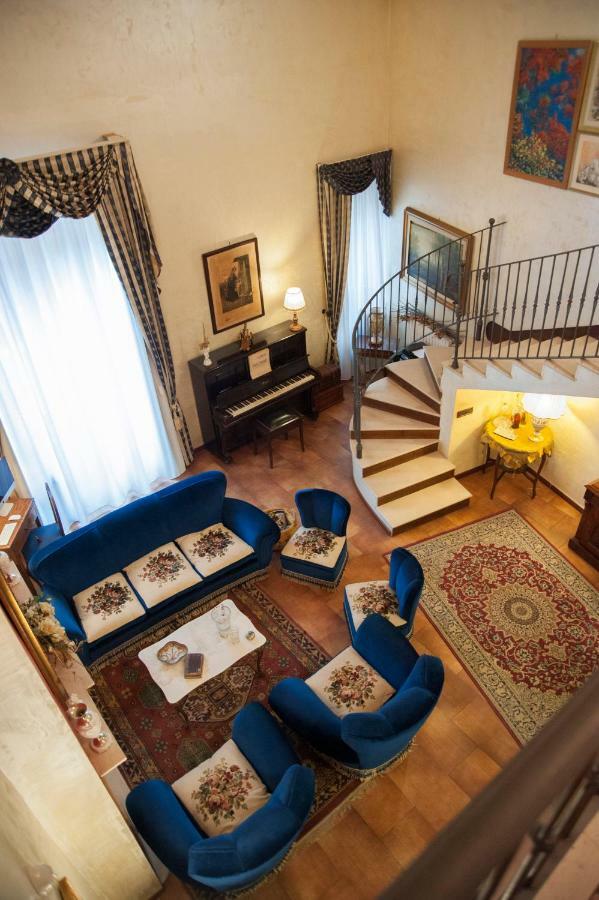 Residenza D'Oria B&B ฟอจเจีย ภายนอก รูปภาพ