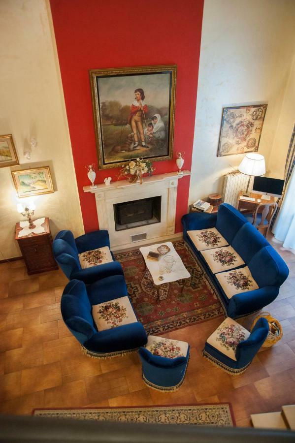 Residenza D'Oria B&B ฟอจเจีย ภายนอก รูปภาพ