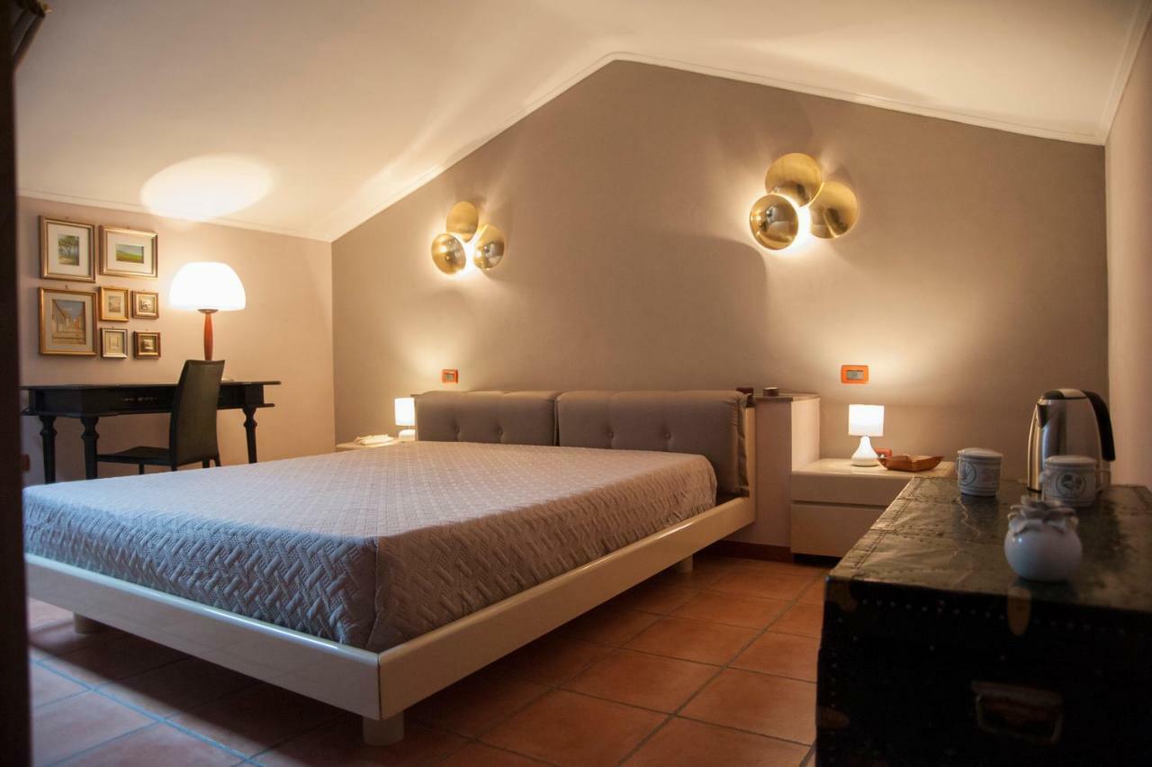 Residenza D'Oria B&B ฟอจเจีย ภายนอก รูปภาพ