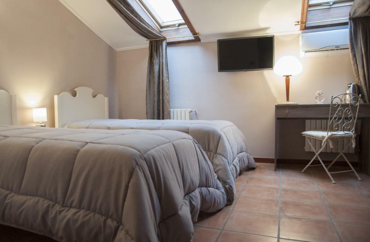 Residenza D'Oria B&B ฟอจเจีย ภายนอก รูปภาพ